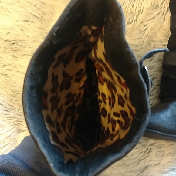 Black suede and leather boots - Picture 6 of 7